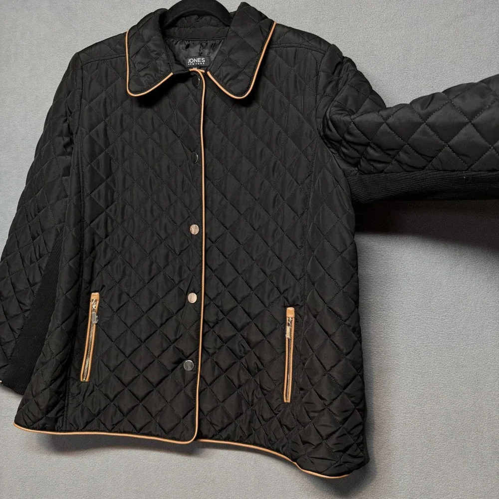 Jones New York Quilted Jacket Tan Trim PXL Black Diamond Stitch Minimalist Chic